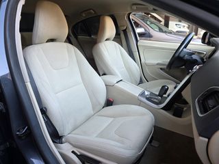 Volvo S60 2.0 D3 Momentum Auto