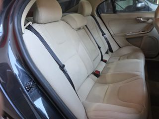 Volvo S60 2.0 D3 Momentum Auto