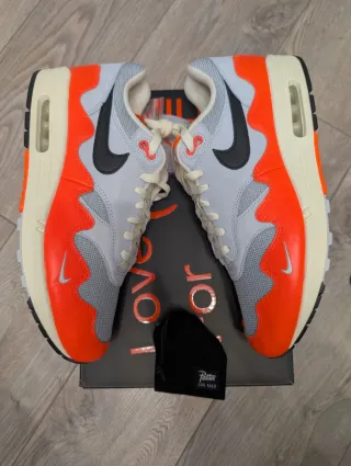 Patta x Nike Air Max 1 Hyper Crimson