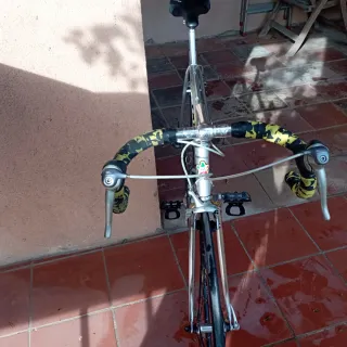 Bicicleta de carretera OLMO