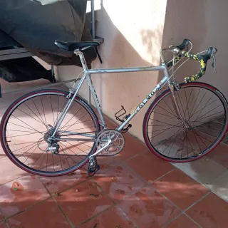 Bicicleta de carretera OLMO