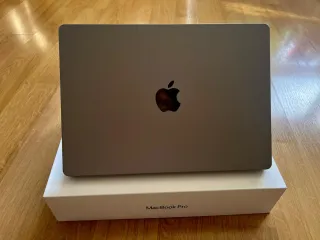 MacBook Pro 14 M3 512GB