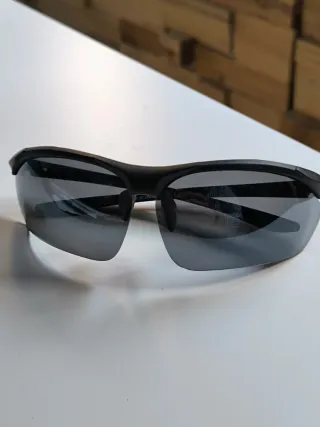 Gafas de sol Zara origins unisex, perfecto estado