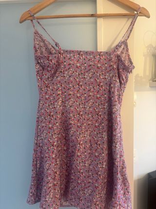 Vestido floral lila talla S