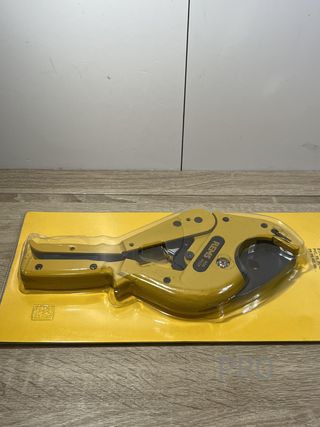 Tijera para tubo plastico P63P REMS