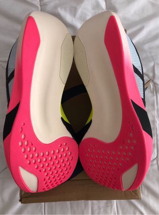 Zapatillas ASICS Metaspeed Sky Paris Talla 41.5