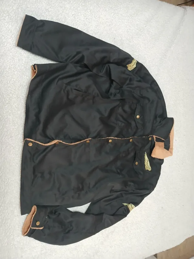 Chaqueta Indian Motorcycle Negra y Dorada