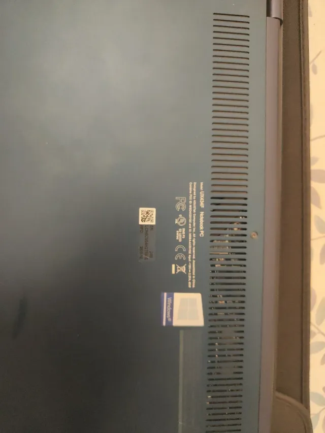 Asus Zenbook 14 - Piezas