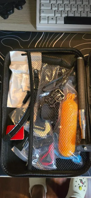 GoPro Hero 11 Black + Accessori