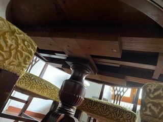 Mesa comedor extensible madera maciza antigua