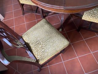 Mesa comedor extensible madera maciza antigua