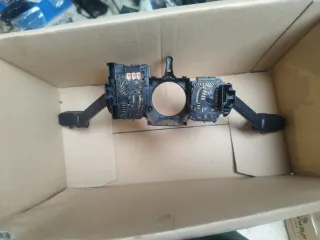 Mando limpia parabrisas y luces con control de vel