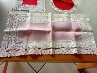 5 Centrini Pizzo Colorati