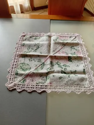5 Centrini Pizzo Colorati