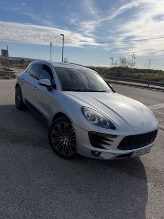 Porsche Macan 2015