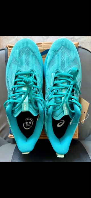 Zapatillas ASICS Novablast 5 Talla 43.5