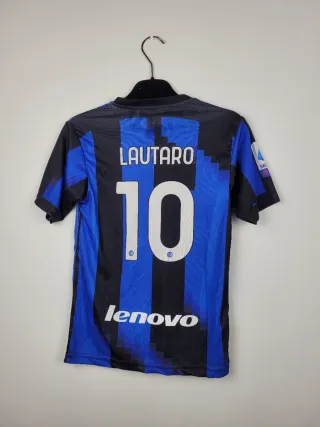Camiseta Inter Milán 21/22 Lautaro Martínez
