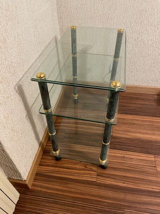 Mesa auxiliar cristal y metal con ruedas