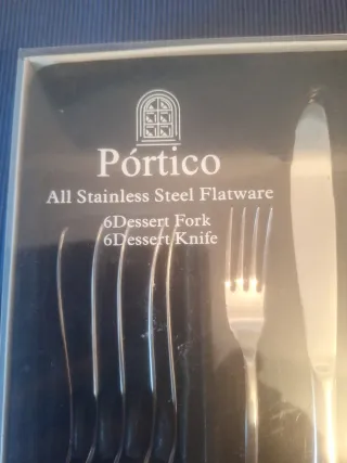 Juego de 6 cubiertos de postre.