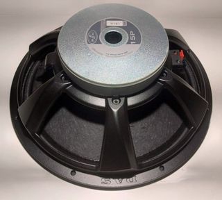 Altavoz Graves DAS 15-P