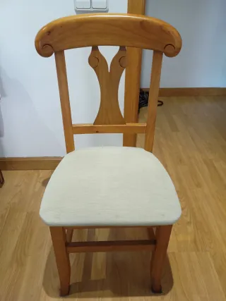 Mesa comedor rústica y 4 sillas pino macizo