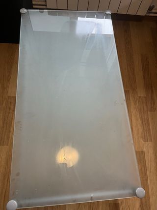 Mesa de salón cristal y metal