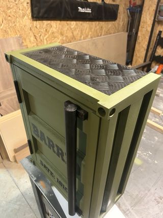 Muebles estilo container industrial a medida