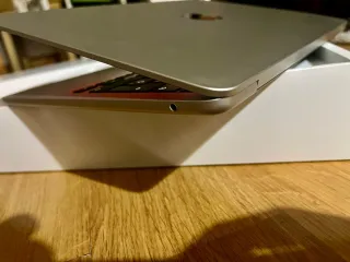 MacBook Air 13 M2 512GB 14 ciclos