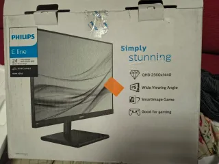 Monitor Philips 245E1S/00 23.8 LED IPS Quad