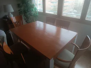 Mesa de comedor madera y patas blancas