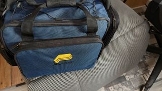 Caja de señuelos de pesca para depredadores