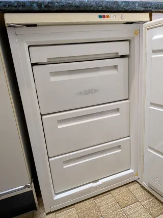 Congelador Corberó CV 860