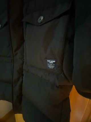 Abrigo plumífero largo Pepe Jeans negro