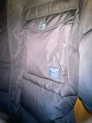 Abrigo plumífero largo Pepe Jeans negro