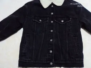 Giacca Denim Nera Bershka