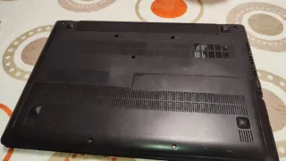 Portátil Lenovo IdeaPad 300 i7 para piezas