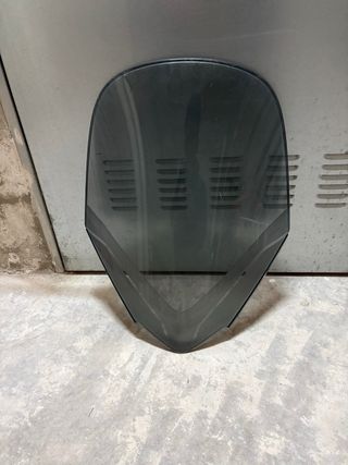 Pantalla Yamaha Xmax Negra