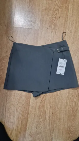Falda pantalón gris talla M