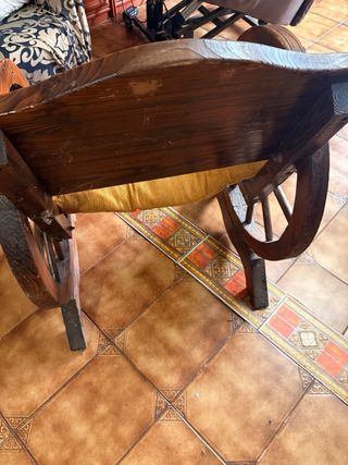 2 Sillones antiguos de madera