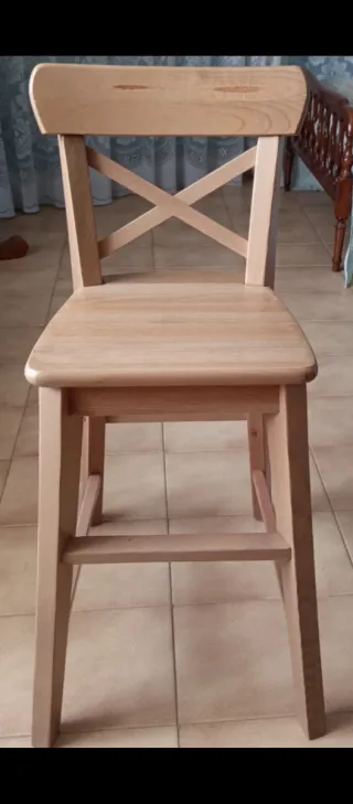 2 Sillas Altas INGOLF para Niños de Ikea nuevas