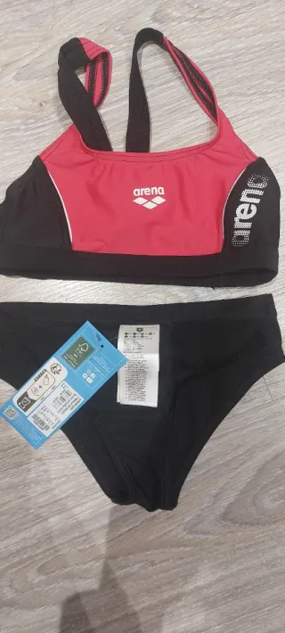 Bikini deportivo Arena niña