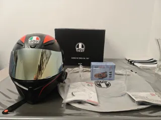 Casco AGV Warmup, corn intercomunicador incluido.