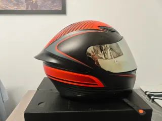 Casco AGV Warmup, corn intercomunicador incluido.