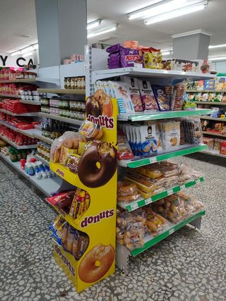 Estanterías, carros y vitrinas