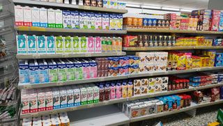 Estanterías, carros y vitrinas