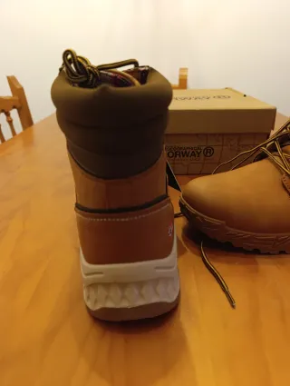 Botas National Geographic Beige/Marrón