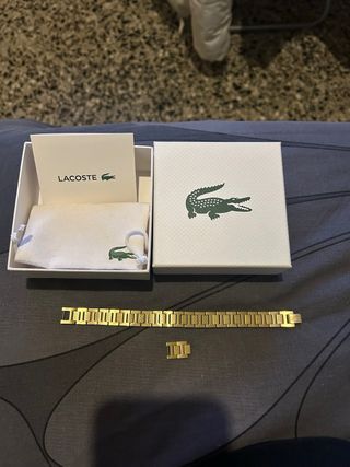 Pulsera Lacoste Dorada nueva en caja 100% original