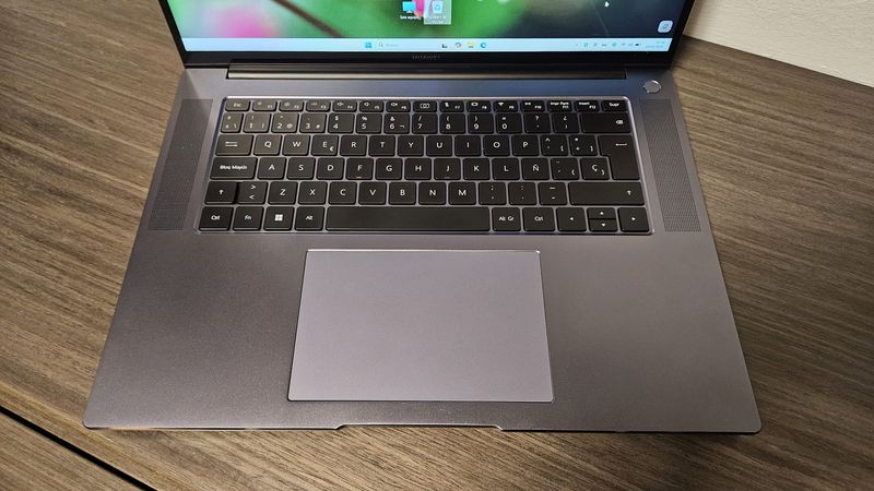 Huawei Matebook 16 Ryzen 5 2.5K afbeelding 9