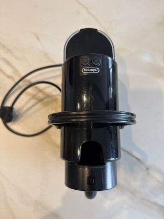 Cafetera Nespresso Negra