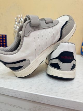 Scarpe ginnastica bambina Adidas